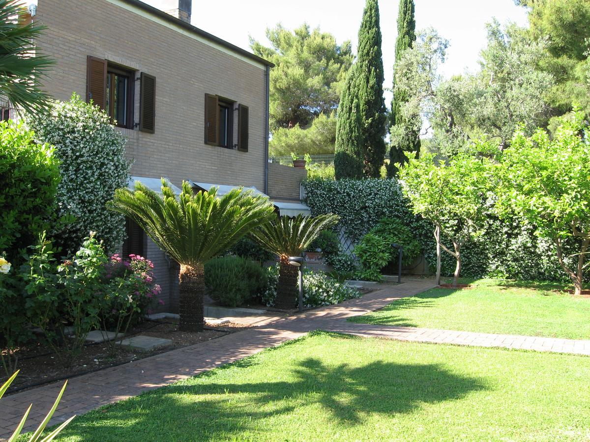 Residence Costamartino Vieste Exteriör bild